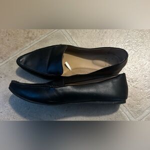 Black Pointy Toe Flats